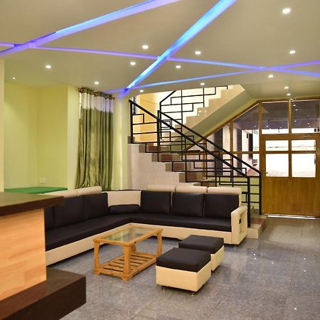 Hotel City Palace Inn Shillong Buitenkant foto